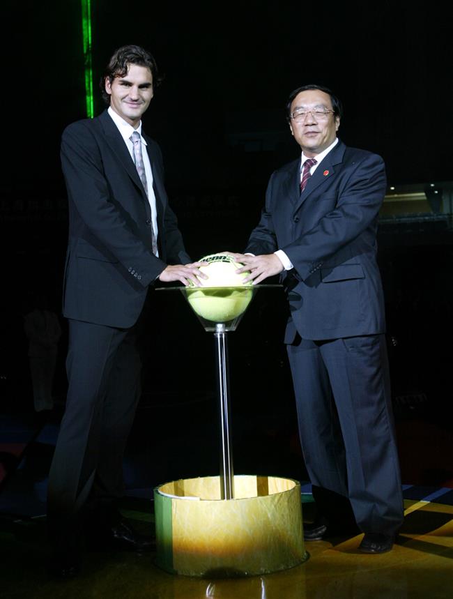 Game, set and match for Wang's retractable roof